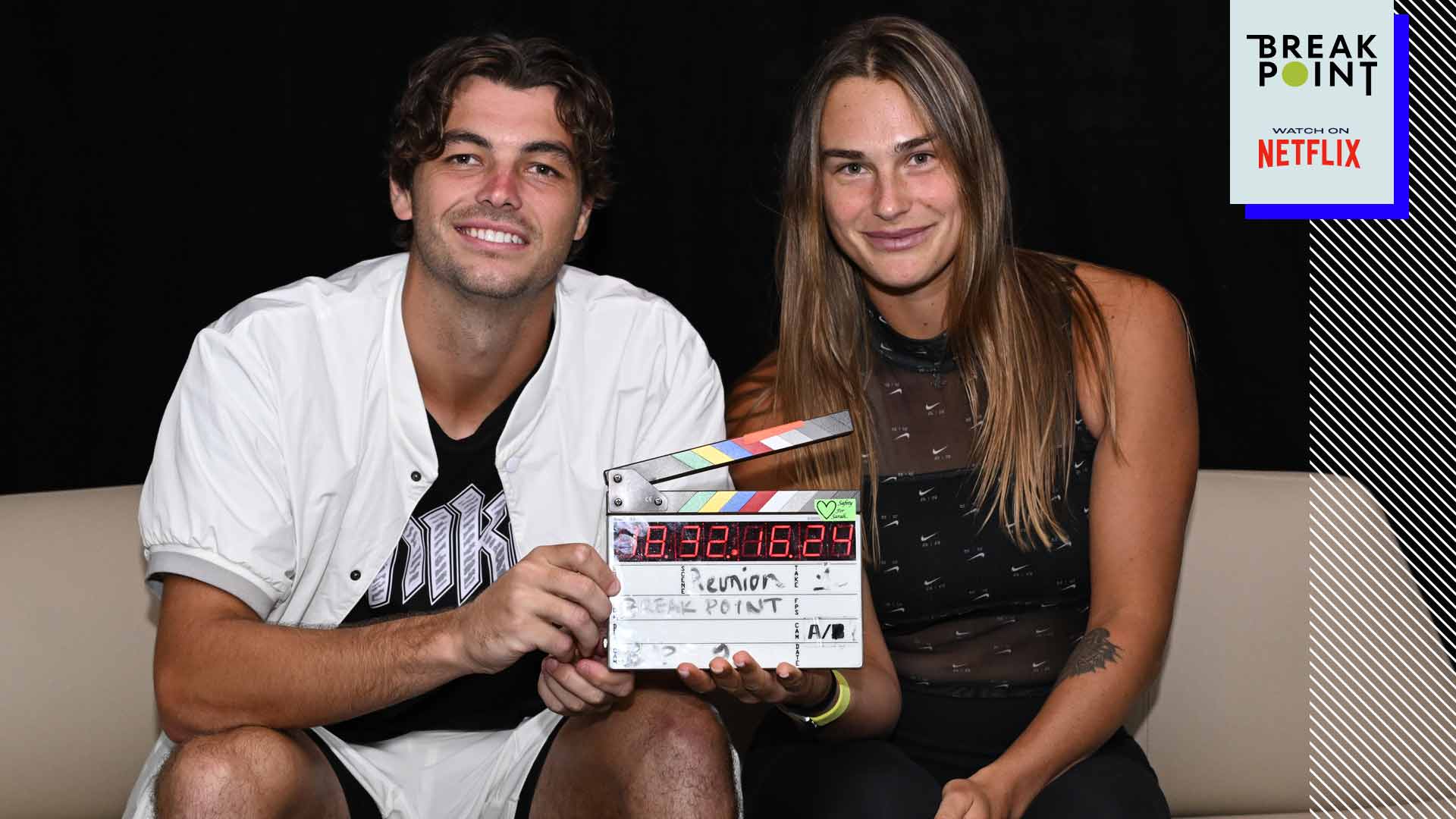 <a href='https://wwwx.atptour.com/es/players/taylor-fritz/fb98/overview'>Taylor Fritz</a> and Aryna Sabalenka at the Netflix Break Point reunion in Cincinnati.