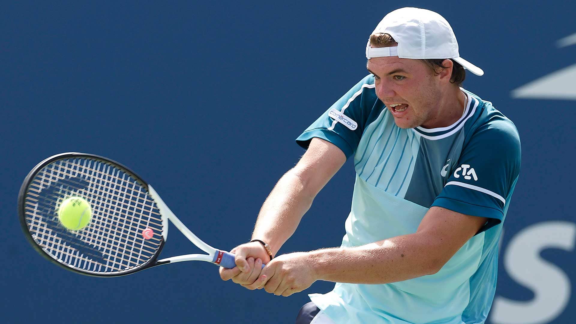 Dominic Stricker logra la mayor victoria de su carrera ante Stefanos Tsitsipas en el US Open.