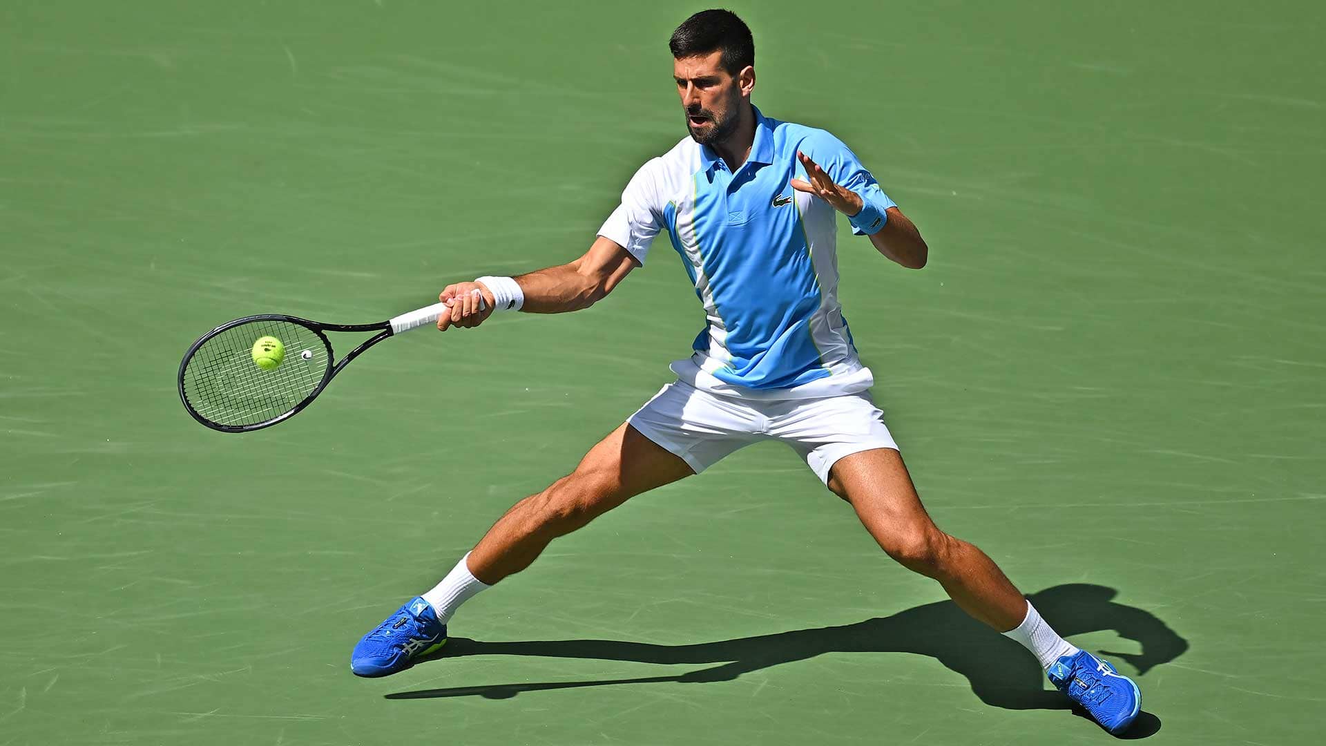 Novak Djokovic supera a Bernabé Zapata Miralles en la segunda ronda del US Open.