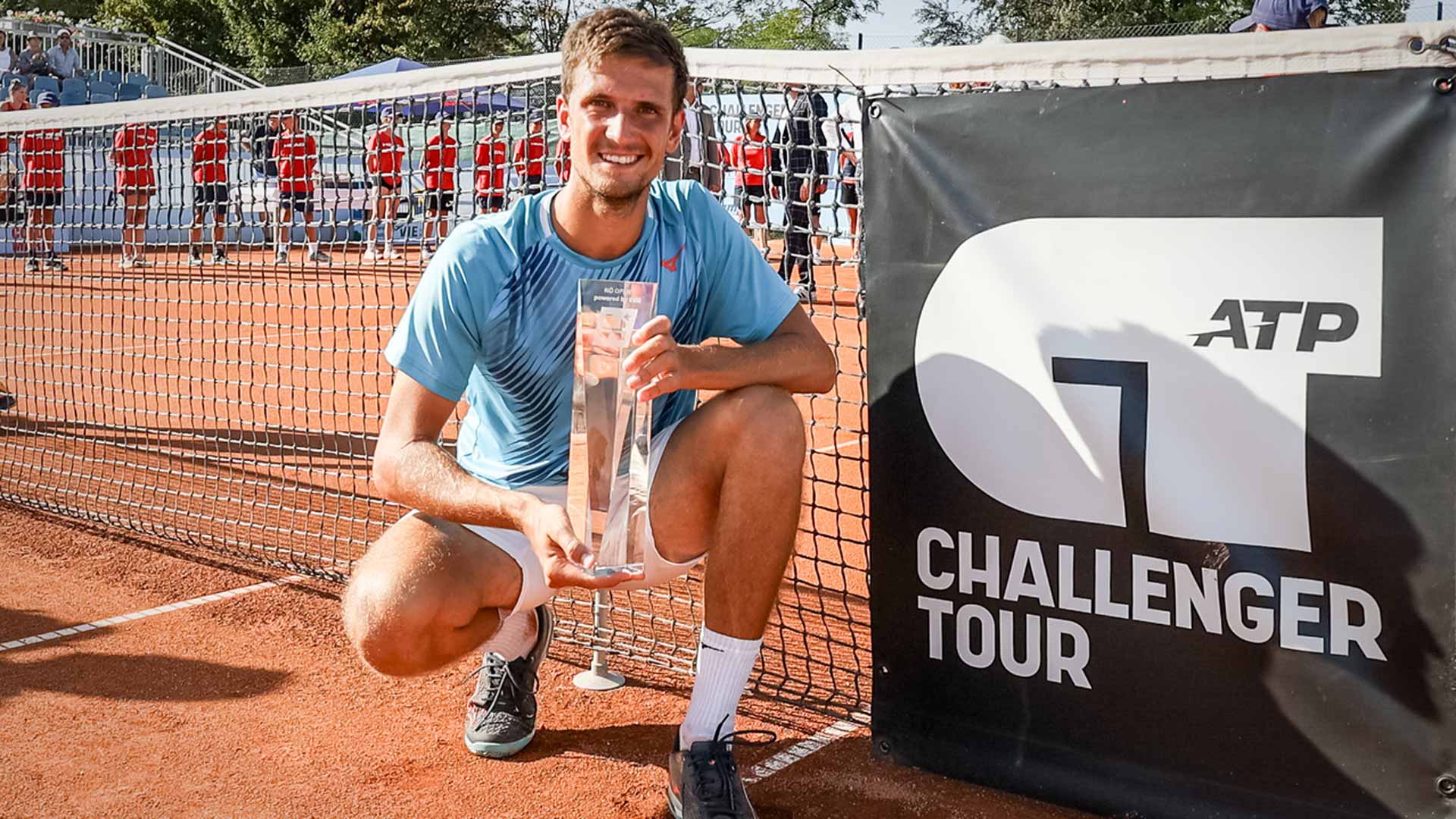 <a href='https://wwwx.atptour.com/en/players/vit-kopriva/ki82/overview'>Vit Kopriva</a> wins the Challenger 100 event in Tulln, Austria.