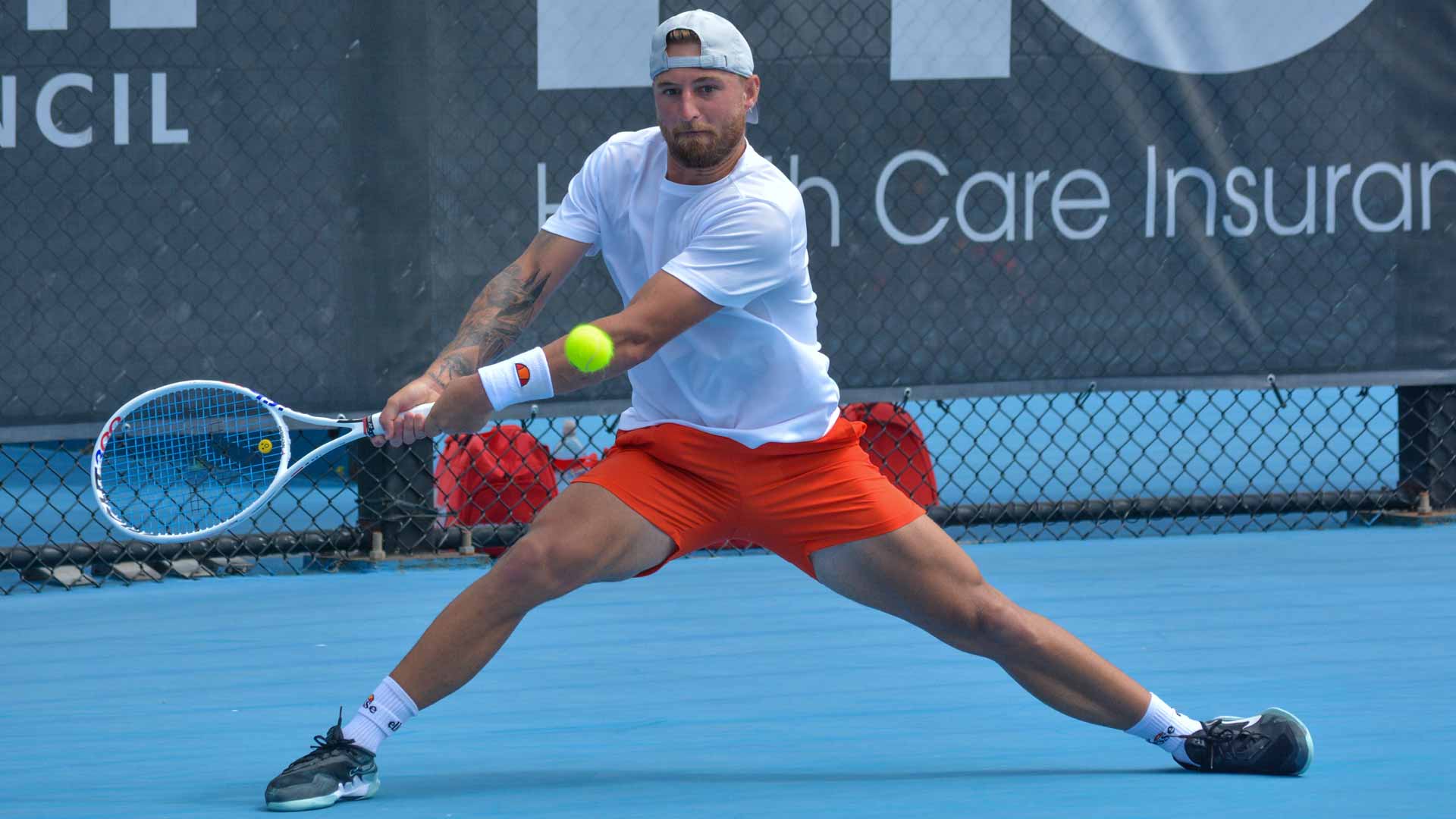 Omar Jasika defeats Alex Bolt to win the Burnie Challenger title.