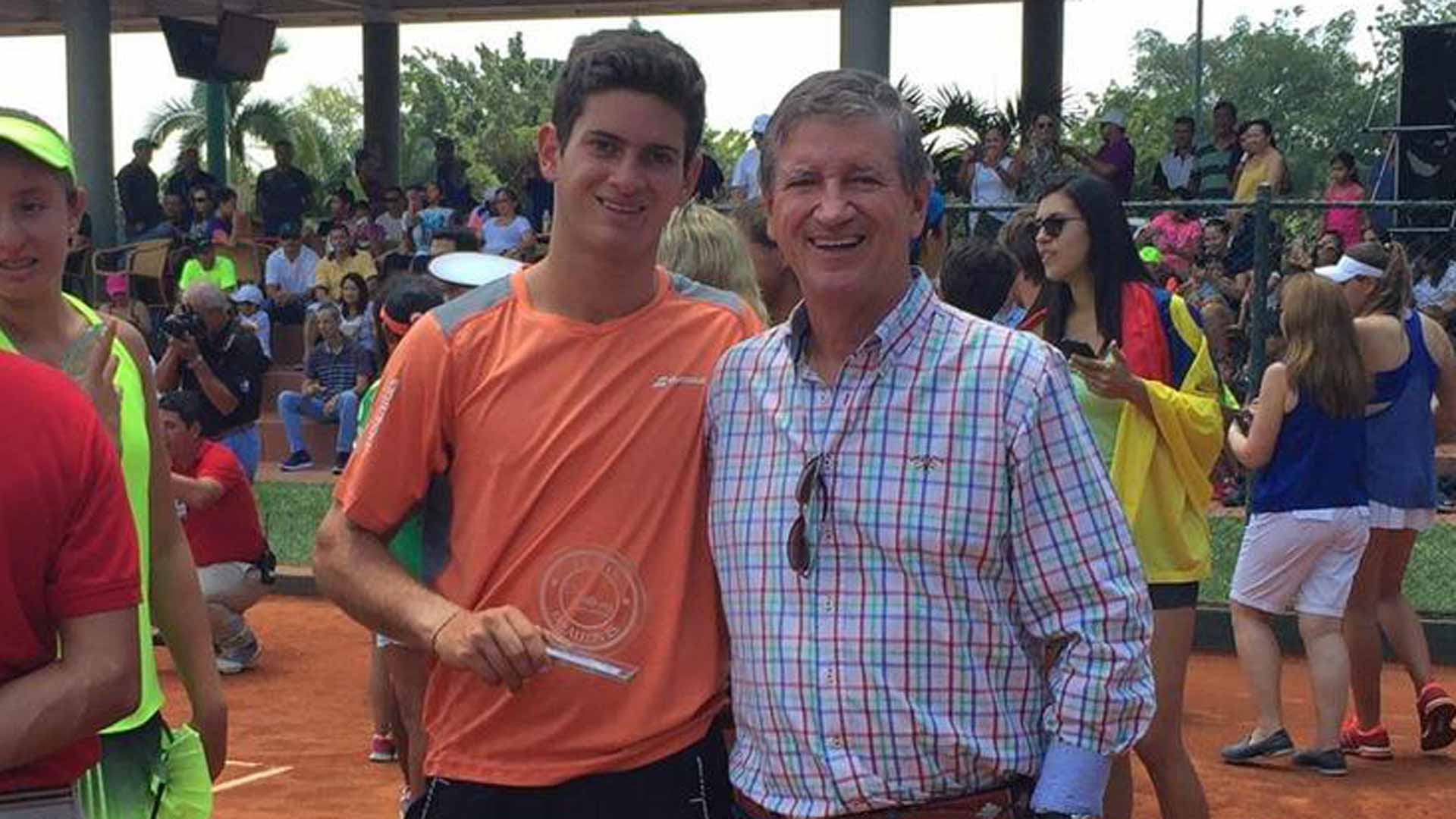 <a href='https://wwwx.atptour.com/en/players/nicolas-mejia/m0aw/overview'>Nicolas Mejia</a> at age 16 with his father Gustavo.