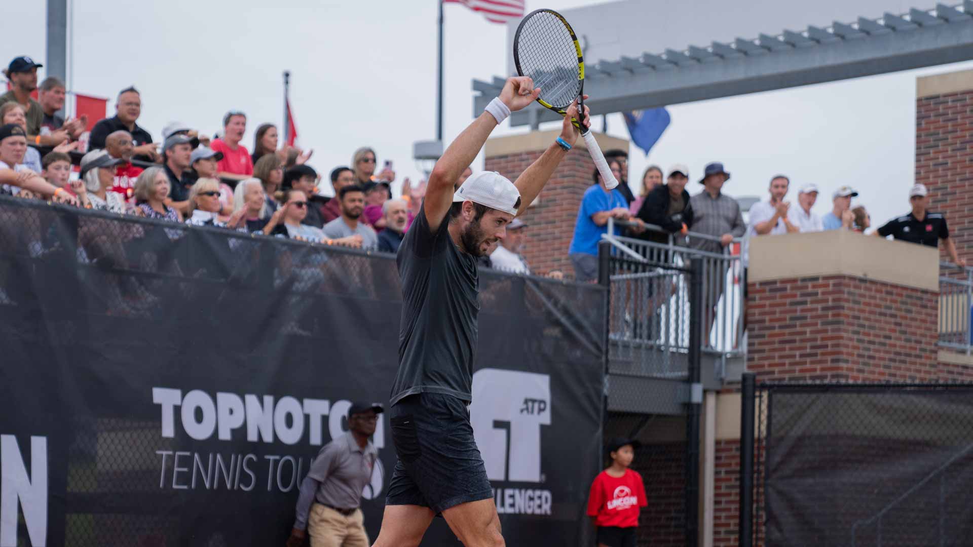 <a href='https://wwwx.atptour.com/en/players/jacob-fearnley/f0by/overview'>Jacob Fearnley</a> celebrates winning the <a href='https://wwwx.atptour.com/en/scores/archive/lincoln/2941/2024/results'>Lincoln Challenger</a>.