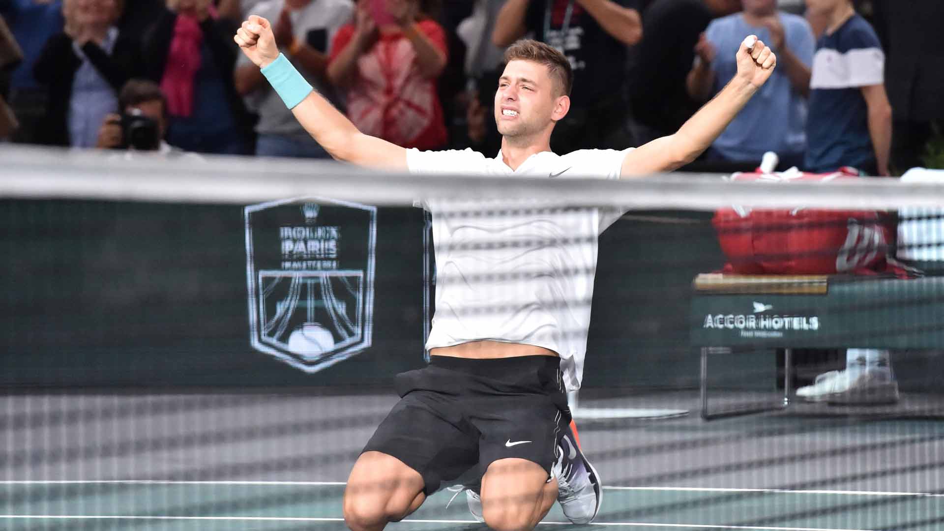 <a href='https://wwwx.atptour.com/en/players/filip-krajinovic/kb05/overview'>Filip Krajinovic</a>