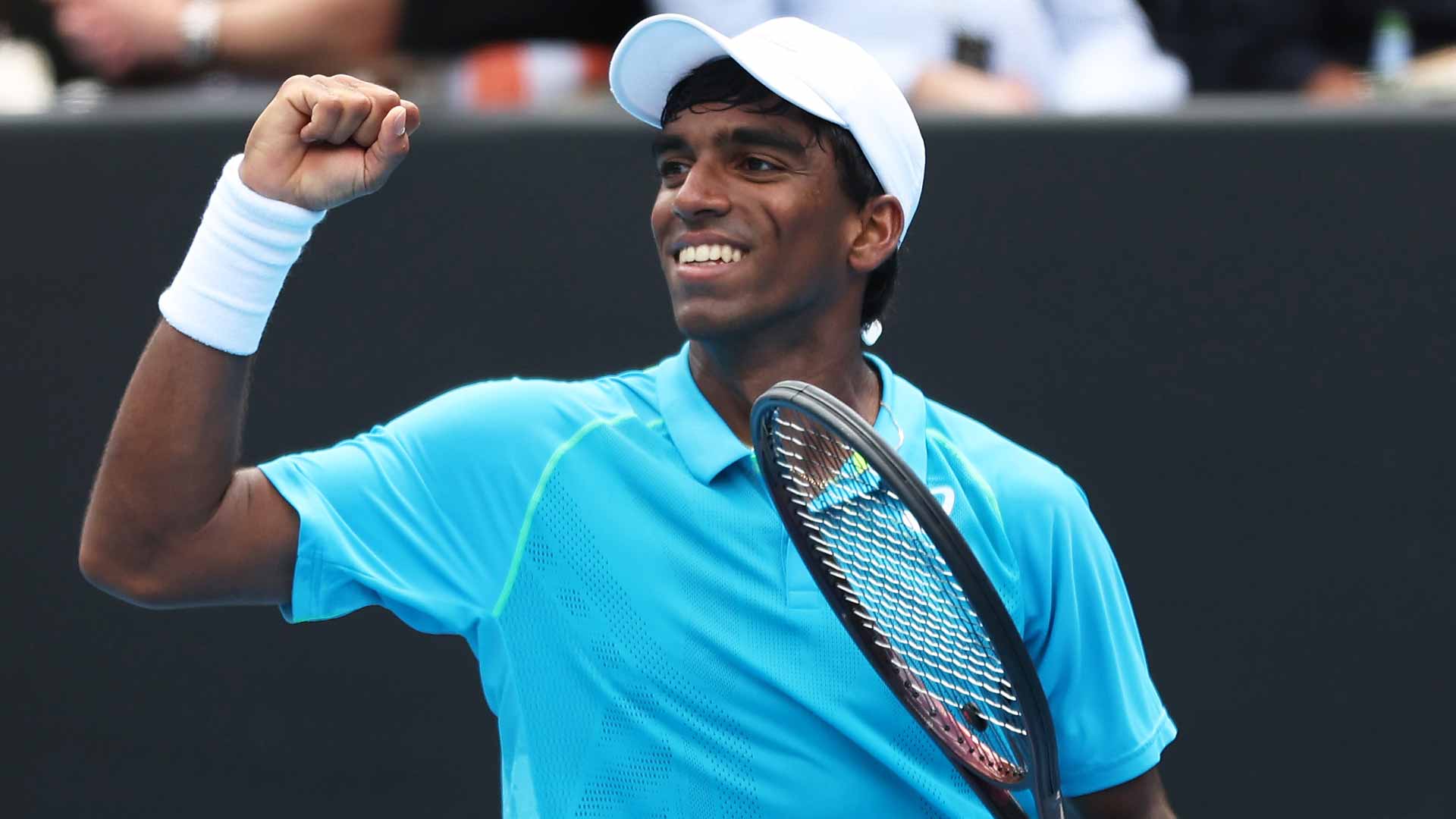 Nishesh Basavareddy hará su debut en el Abierto de Australia contra el 10 veces campeón Novak Djokovic.